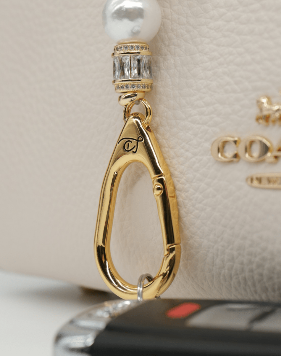 Petite Golden Grace Mom - LD Keyfinder