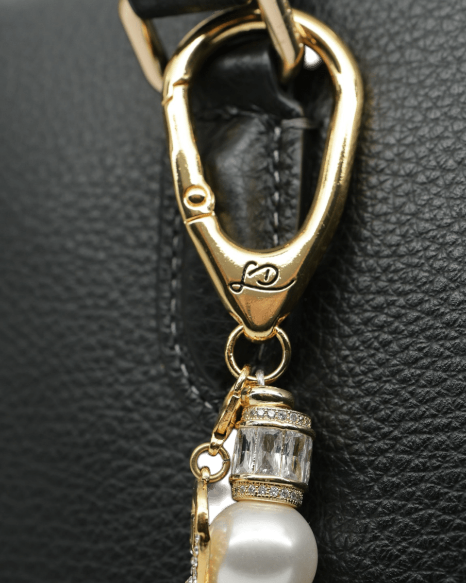 Petite Golden Radiance Mum - LD Keyfinder