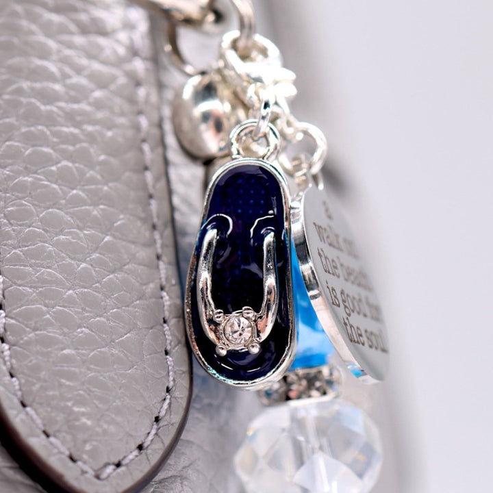 A Walk on the Beach - LD Keyfinder