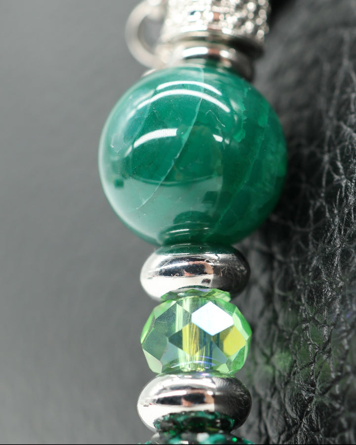 Green crackled agate