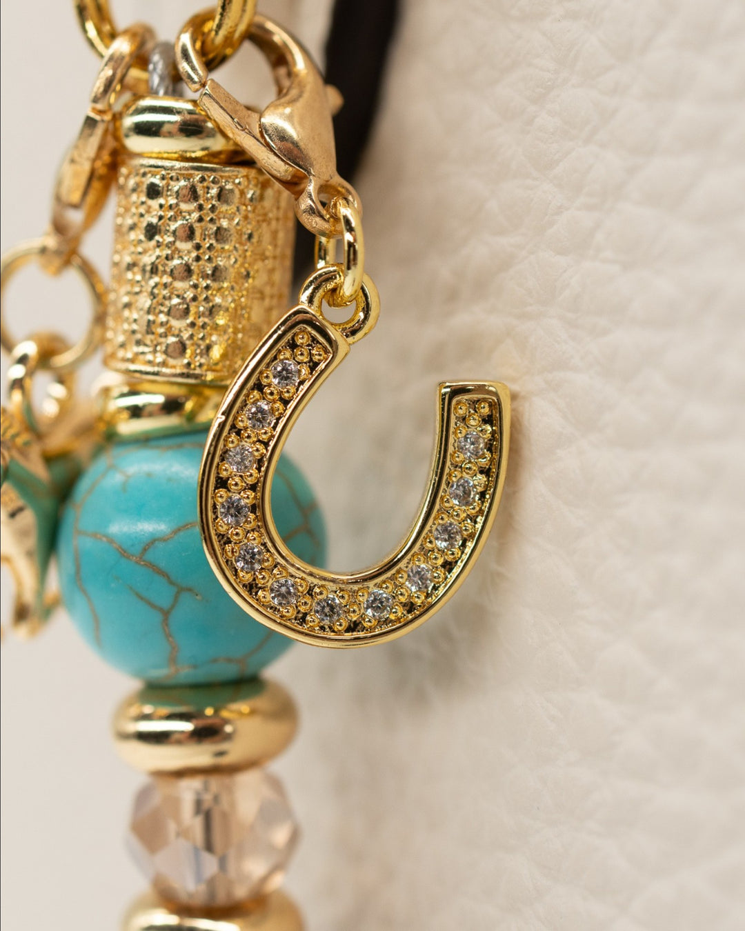 18KT gold-plated rhinestone lucky horseshoe charm