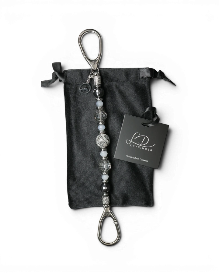 Velvet gift bag included