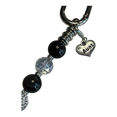 A Special Aunt - LD Keyfinder